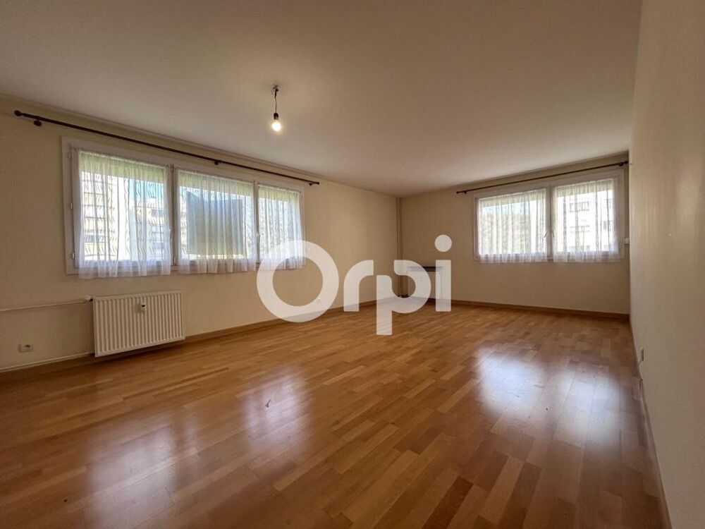 Douai appartement 3 chambres avec parking privé