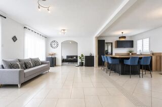  Maison à vendre 8 pièces 174 m²