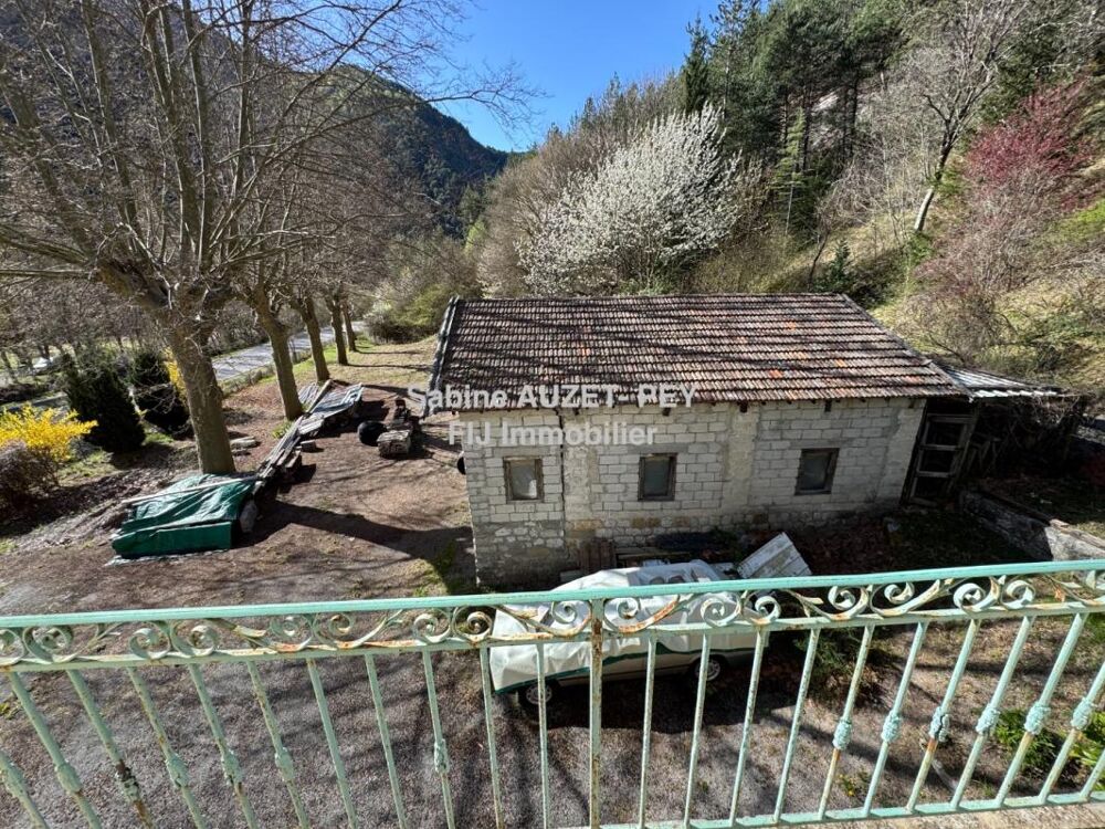 Vente Maison Maison 10 pièces / 130 m² / 237 600 EUR / BEAUJEU Beaujeu
