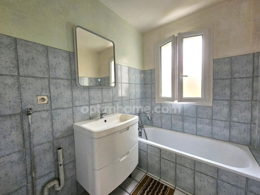 Vente Maison Maison à vendre de plain-pied 3 pièces RUELLE SUR TOUVRE (16) Ruelle sur touvre