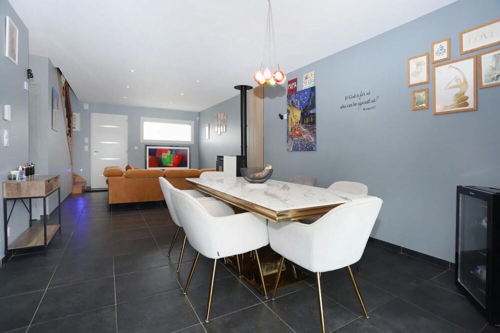Vente Maison Maison de 5 pièces de 112 m² situé à Cintré Cintre