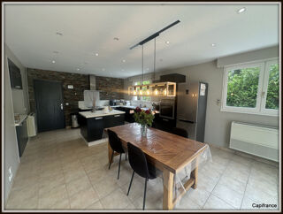  Maison � vendre 8 pi�ces 300 m�