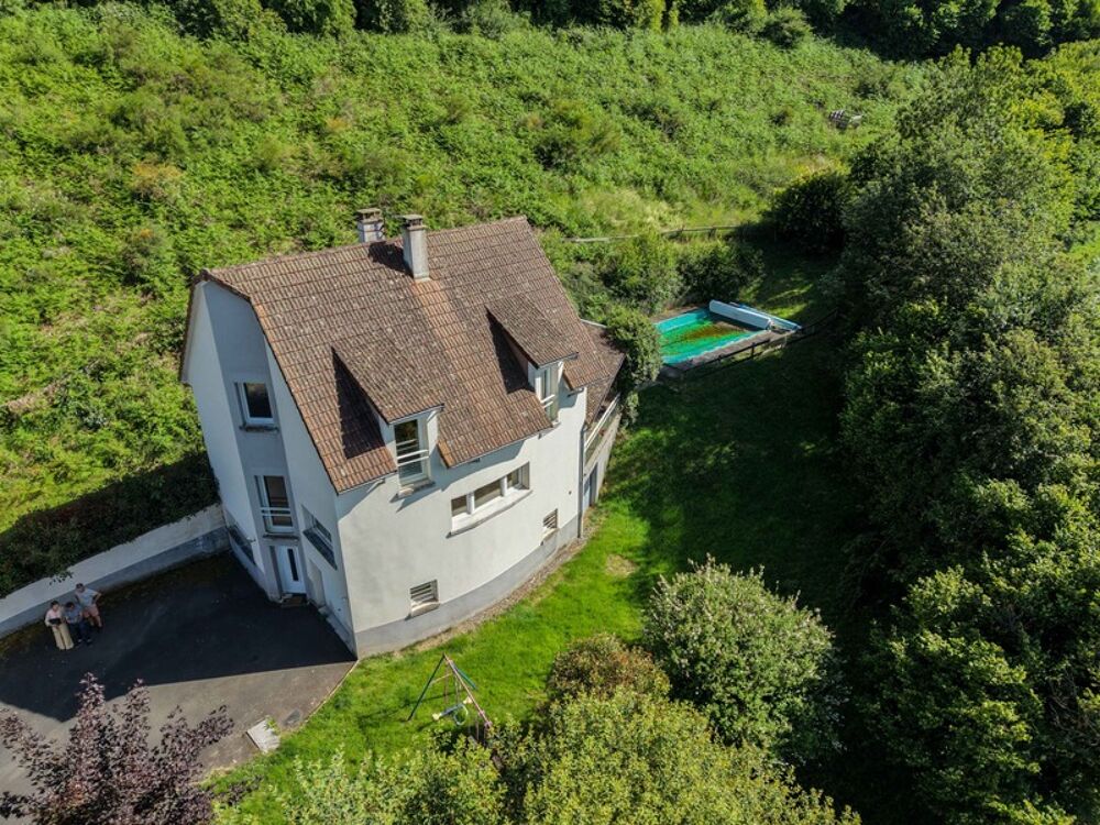 MAISON FAMILIALE imaginée par D. Rougé, Architecte