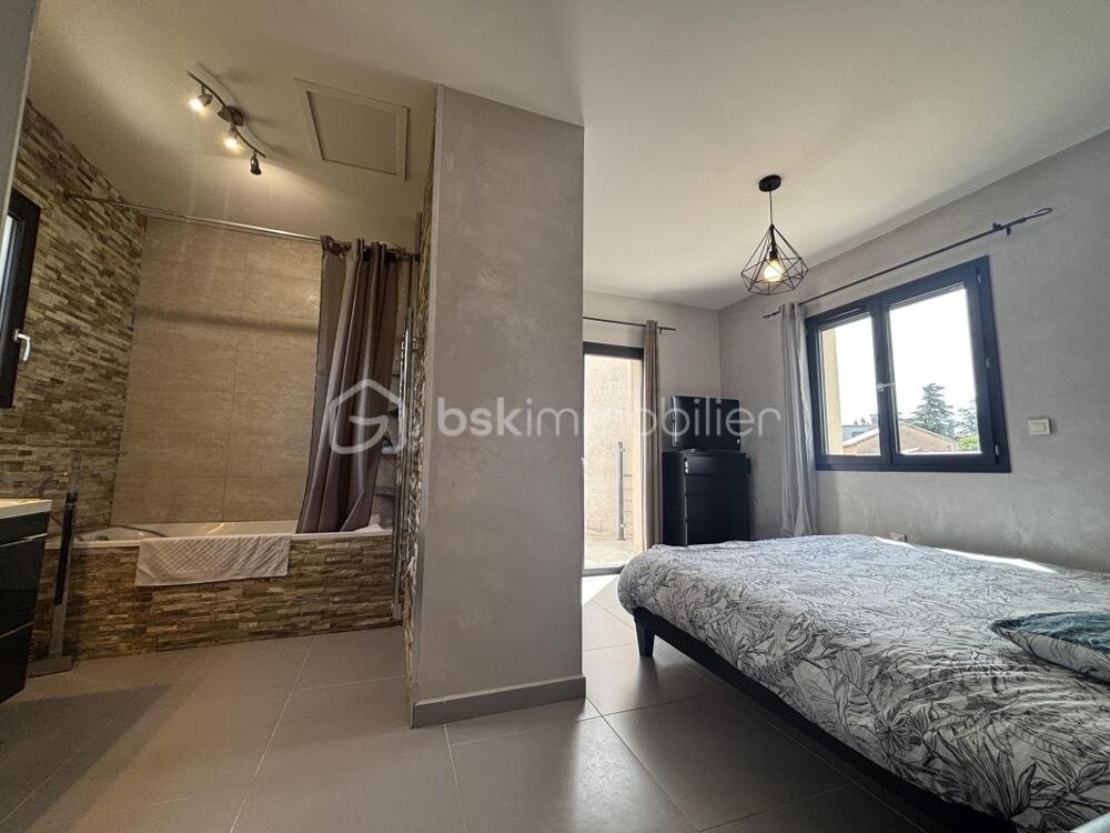 Vente Maison PIERRELATTE A 10MIN -MAISON 2015 - 2 SUITES - JARDIN PLEIN SUD - GARAGE EVOLUTIF Pierrelatte