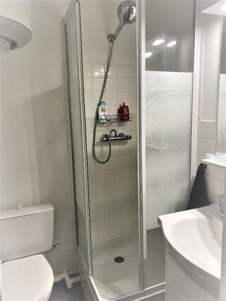  Immeuble � vendre 11 pi�ces 260 m�