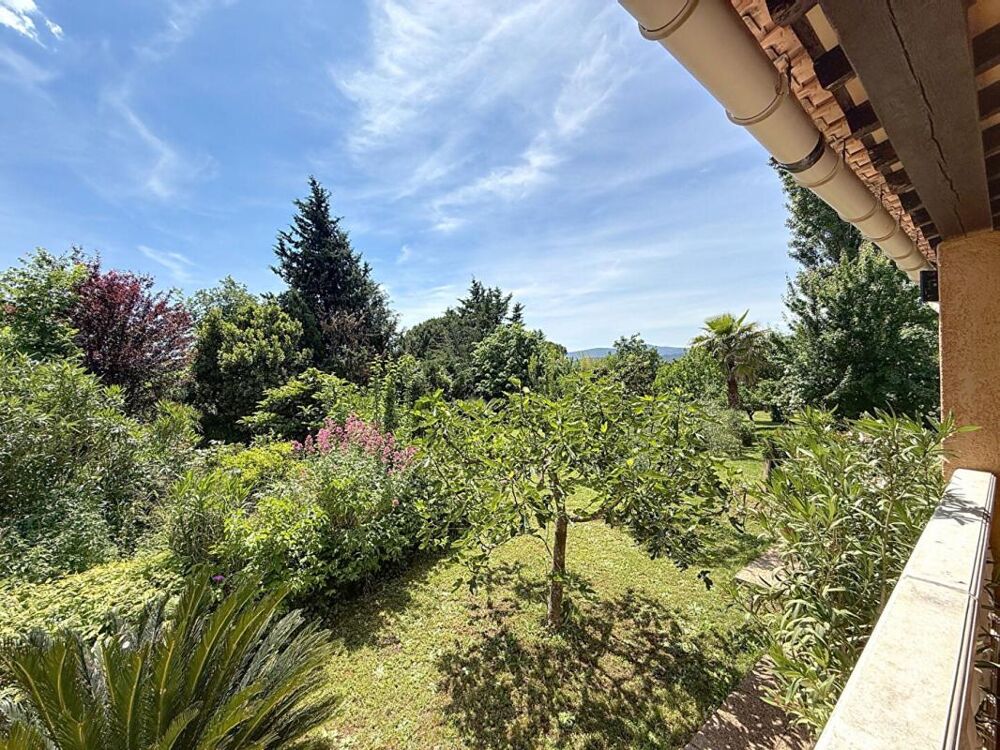  vendre  Maison Cuers (83390)