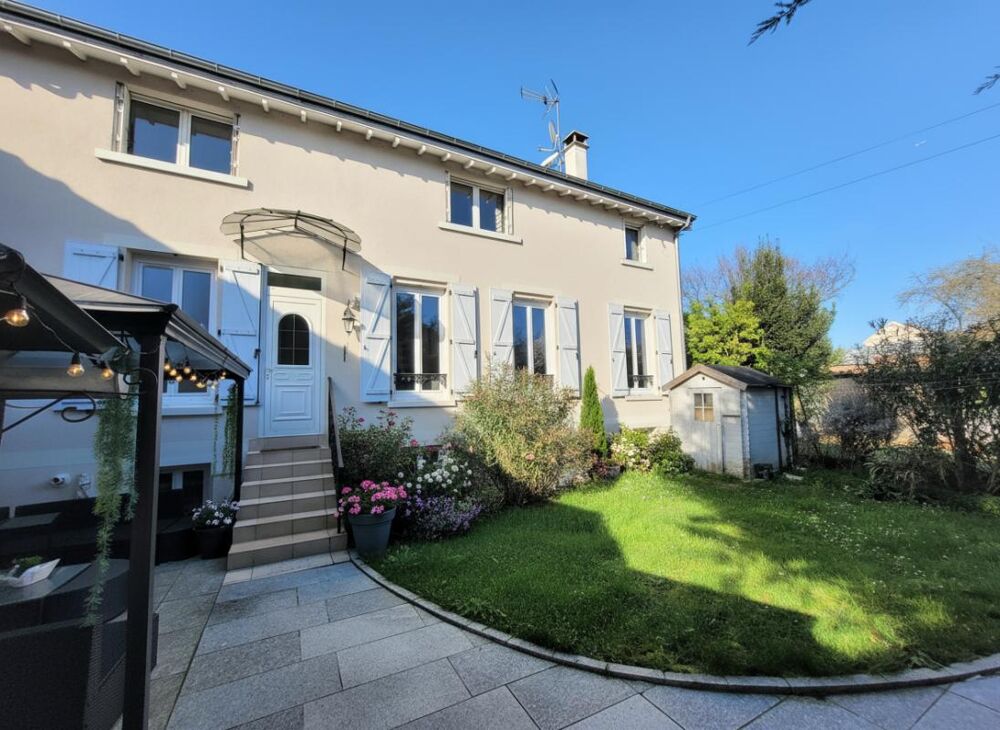 Vente Maison Maison Argenteuil, secteur Orgemont, 95100 Val d'Oise 6 pièce(s) 122 m2 habitables Argenteuil