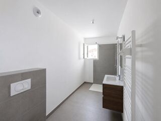  Appartement à louer 2 pièces 49 m²