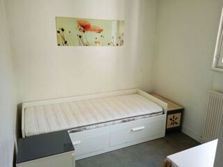  Appartement à louer 3 pièces 55 m²