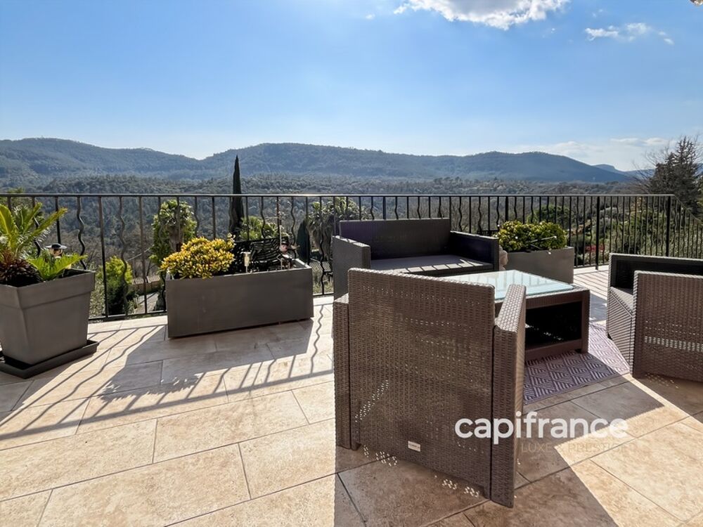 � vendre  Villa Bagnols-en-For�t (83600)