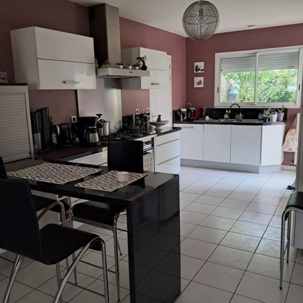 Maison à vendre 8 pièces HAUTE GOULAINE (44)