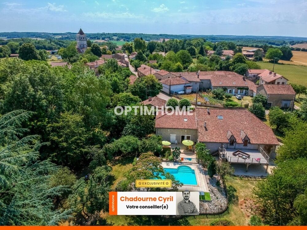 Maison 13 pièces 400 m² · à Javerlhac Et la Chapel... · 400 m² · 398 000 €