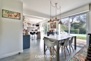  Maison  vendre 8 pices 157 m