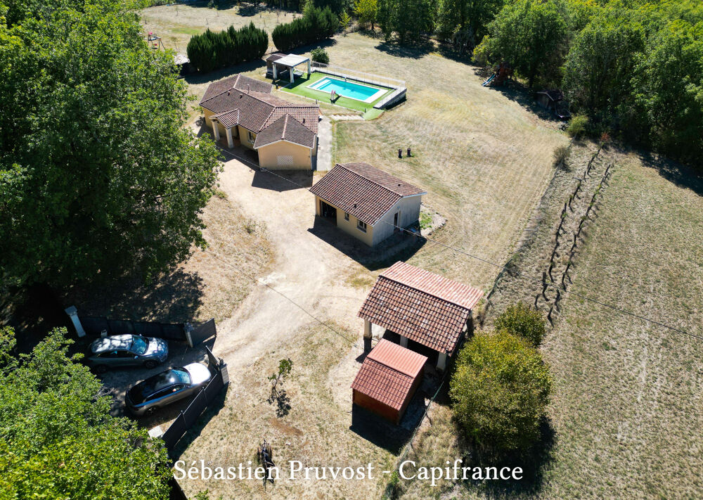 Maison Plain-pied 113.5m2+21.5m2 avec un gîte à vendre 4 pièces BRANTOME (24) - Garage, piscine chauffée 11x5 avec sa plage et c