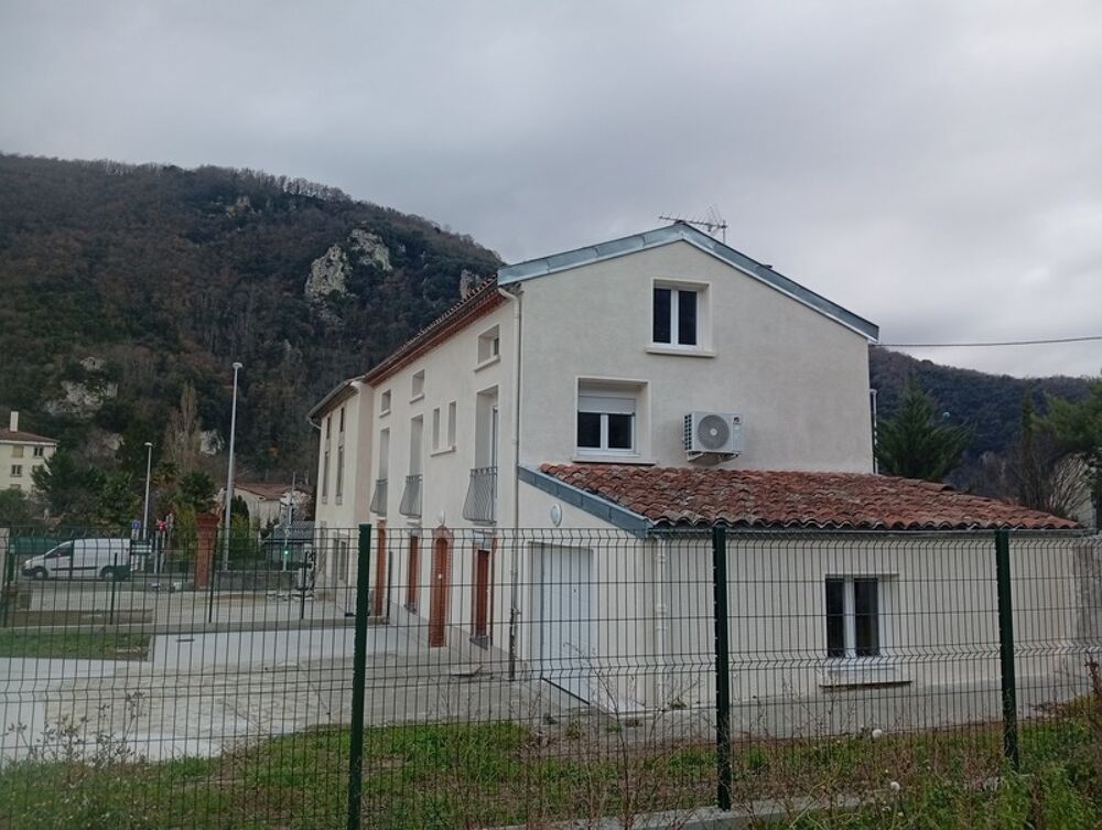 Maison à vendre 4 pièces FOIX (09)