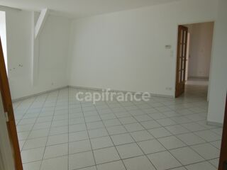  Appartement à louer 4 pièces 105 m²