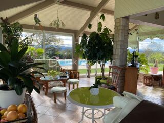  Maison � vendre 7 pi�ces 305 m�