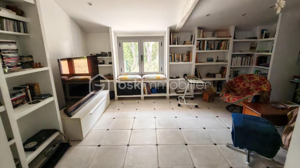 à vendre  Maison Saint-Martin-de-Hinx (40390)