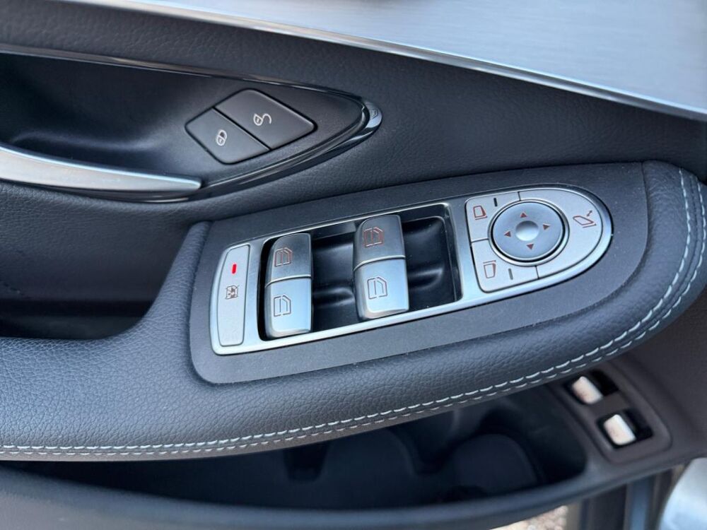 Classe GLC (2) 300 E 4MATIC AMG LINE 9G-TRONIC 2022 occasion 55800 Contrisson