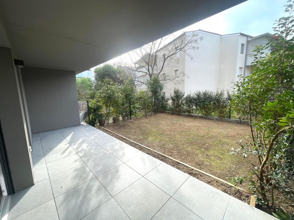 Location Appartement Appartement T2 avec parking et jardin à Sète Sete