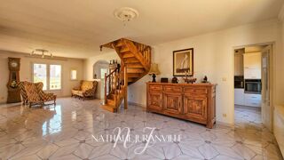  Villa � vendre 6 pi�ces 190 m�