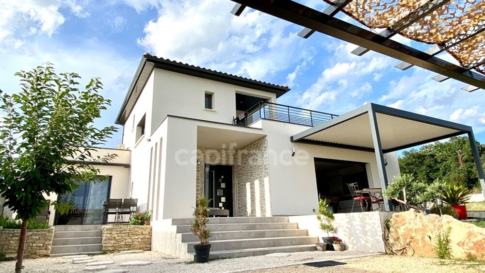 � vendre  Villa Uz�s (30700)