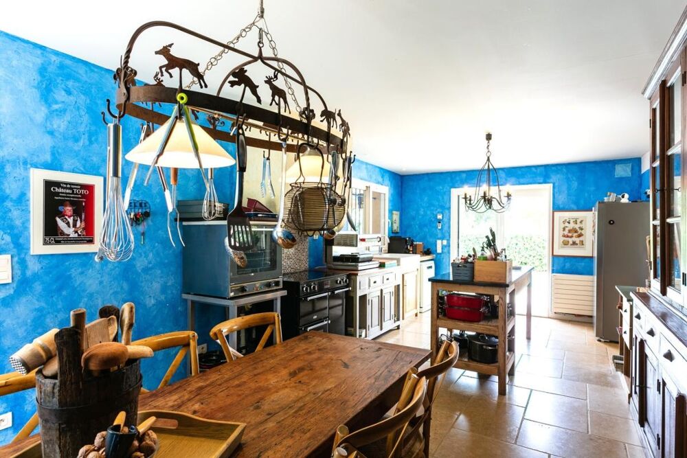 Vente Propriété/Château CLÉ EN MAIN - PROPRIÉTÉ D'EXCEPTION AVEC PISCINE EN PÉRIGORD NOIR Sainte mondane