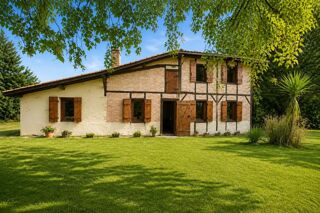  Propriété/château à vendre 6 pièces 140 m²