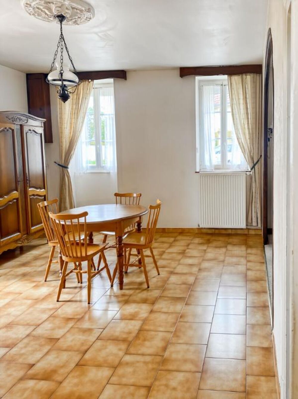 Maison de plain-pied de 2 chambres avec grenier aménageable