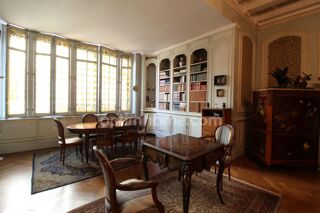  Appartement  vendre 8 pices 229 m