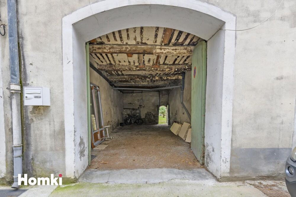Vente Immeuble Immeuble de 168m² avec terrain, garages et dépendances sur Saint-Hippolyte-du-Fort Saint hippolyte du fort