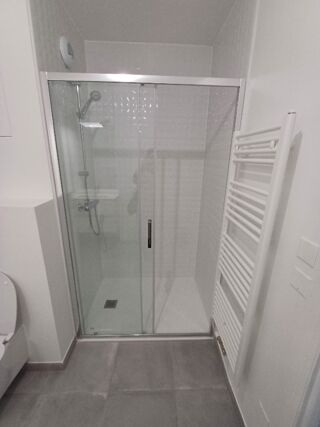  Appartement à louer 2 pièces 44 m²