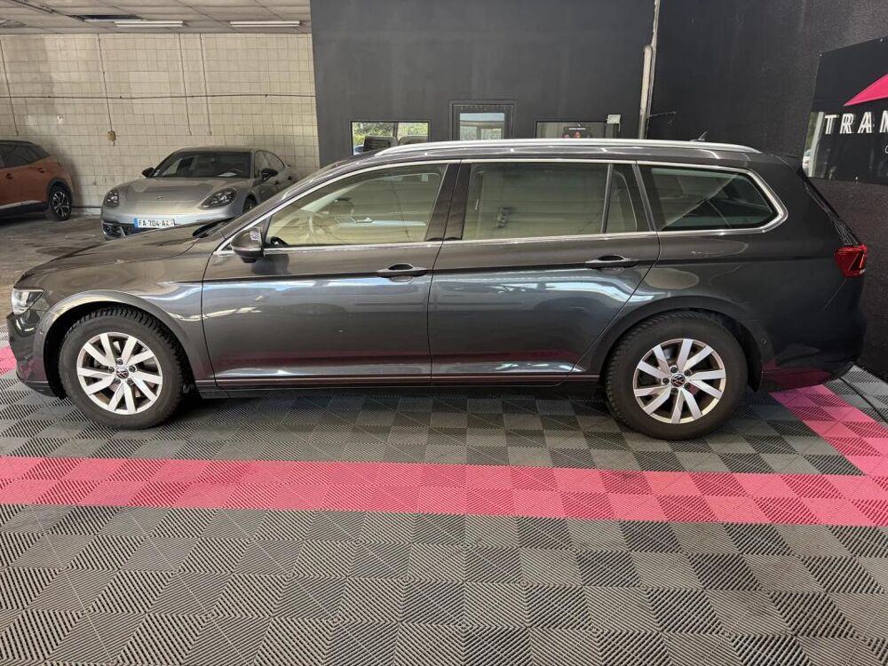 Passat Business 2022 occasion 73000 Chambery
