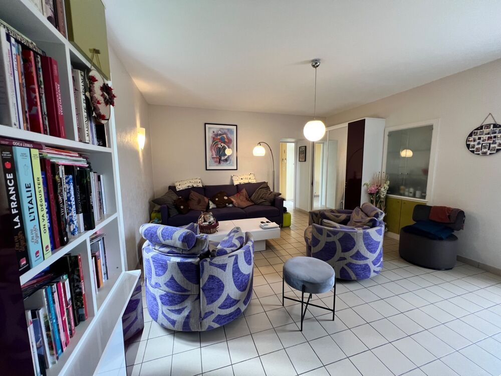 Vente Propriété/Château Maison de Maître + Piscine + Grange de 100 m² Antran