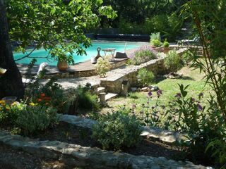  Proprit/chteau  vendre 10 pices 266 m