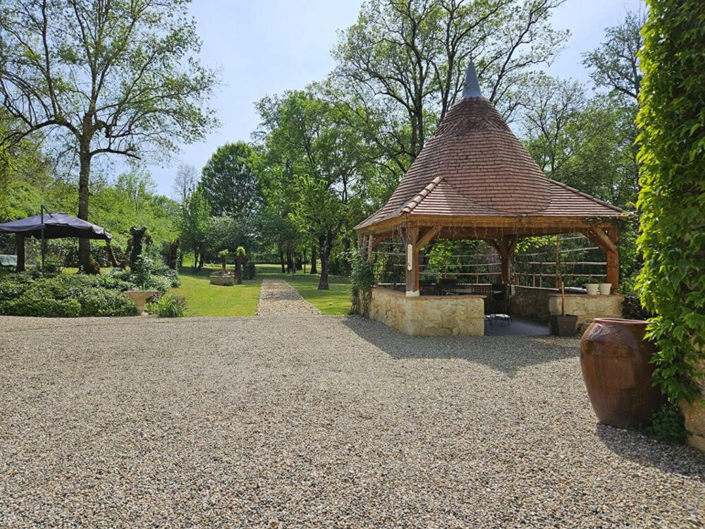 Vente Moulin ASTAFFORT  :  L'Âme du Moyen-Âge au fil de l'eau : Ancien Moulin d'Exception 230 m² Astaffort