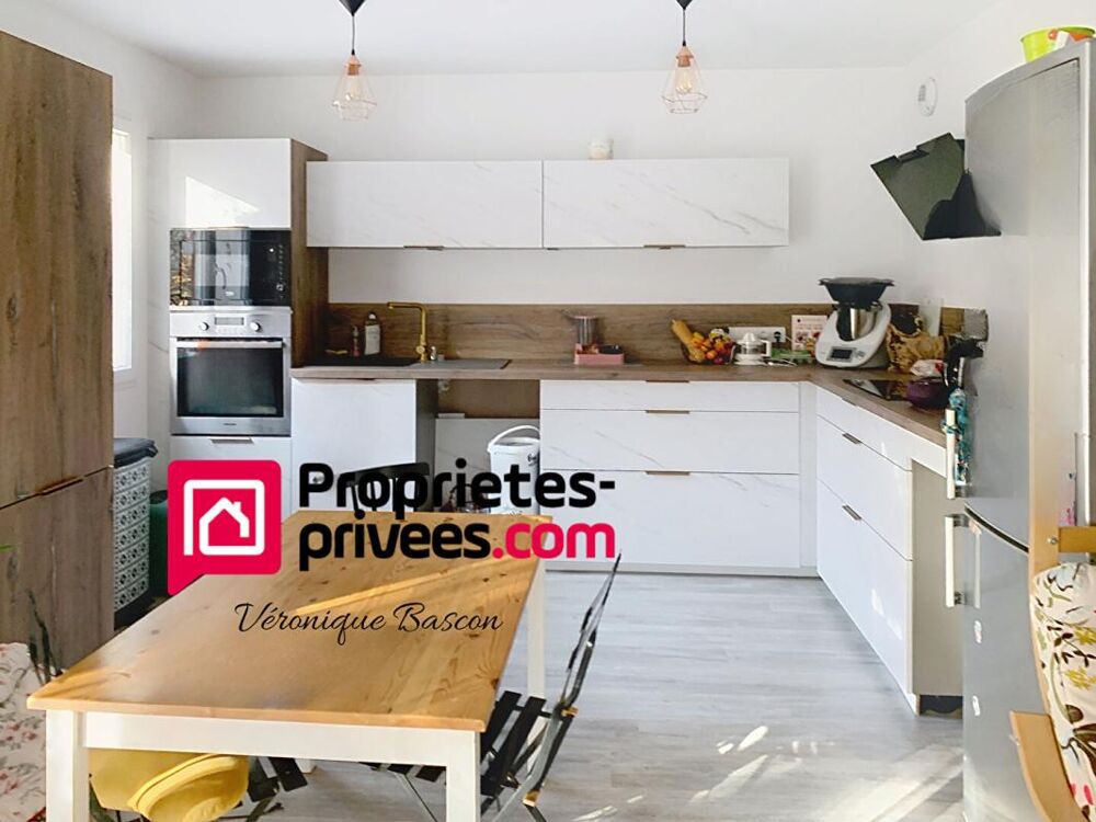 Vente Maison Maison  4 pièce(s) 95.18 m2 Neffes
