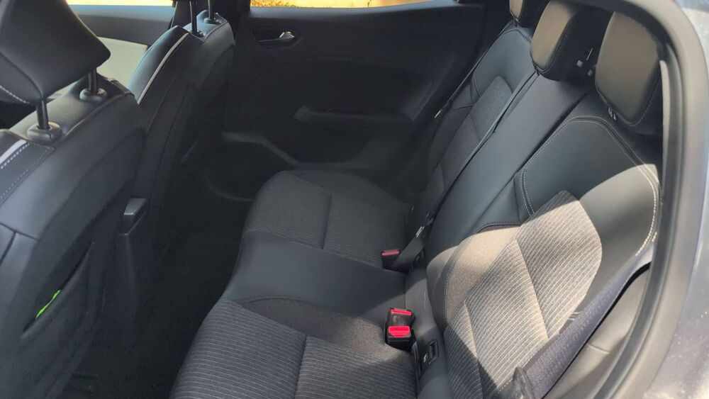 Clio V 1.6 E-Tech 145 Hybrid EDC Techno - Premi&egrave;re main 2023 occasion 69190 Saint Fons