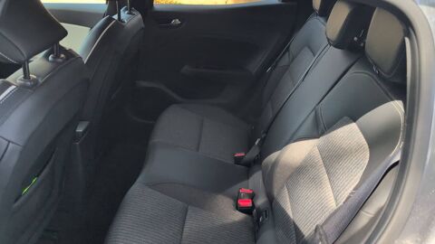 Clio V 1.6 E-Tech 145 Hybrid EDC Techno - Premi&egrave;re main 2023 occasion 69190 Saint Fons