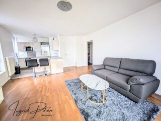  Appartement à louer 4 pièces 83 m²
