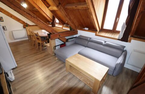   Chaleureux 62 m� sous les toits � Allos Appartement - 4 pi�ce(s) - 62 m�