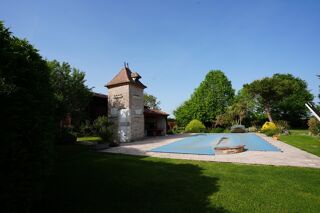  Maison � vendre 10 pi�ces 220 m�
