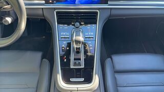 Panamera II 2.9 560 E-Hybrid PDK 4s - Entretien constructeur Toit ouv 2022 occasion 26000 Valence