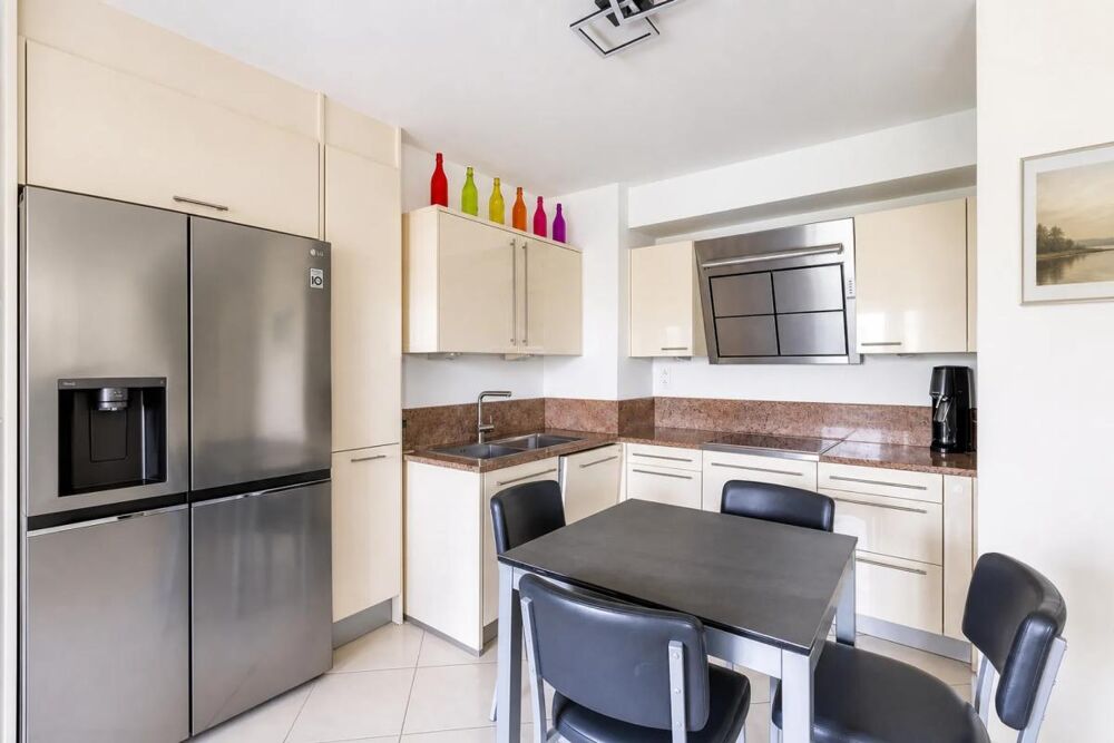 T4 90m² Meyzieu - suite parentale - Résidence avec piscine -