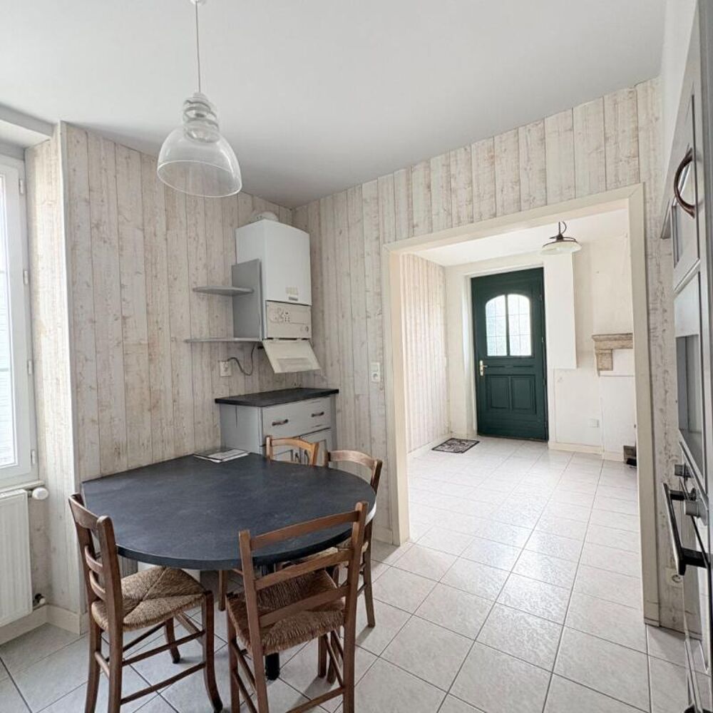 Vente Maison Maison familiale avec garage et jardin clos au coeur de Saint-Lumine-de-Clisson Saint lumine de clisson