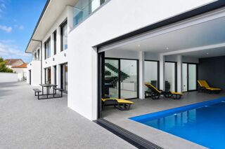  Villa à vendre 8 pièces 410 m²