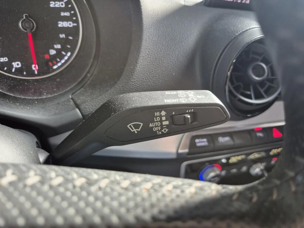Q2 30 TDI sport Sline 2019 occasion 17139 Dompierre-sur-Mer