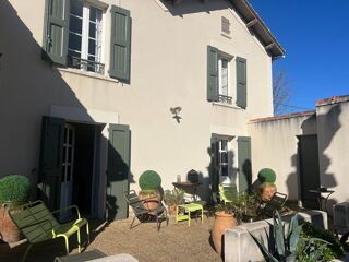  Maison à vendre 6 pièces 195 m²