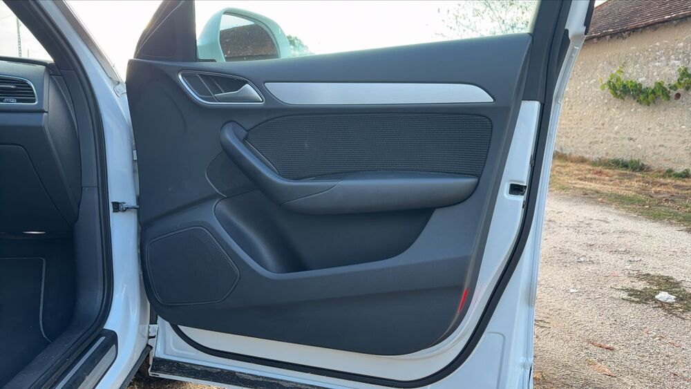 Q3 I 2.0 TDI 150 S-Tronic 7 S line - Automatique Toit ouvrant 2017 occasion 45340 Nibelle