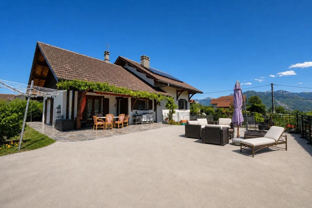 Maison de 8 pièces de 145 m² à Vinzier